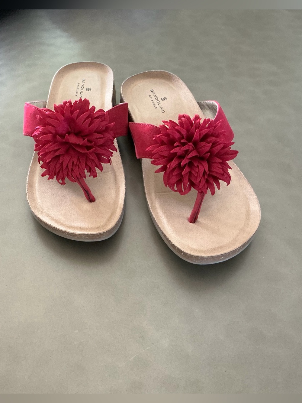 Bandolino Women's Fuchsia Dressy Fun Sandals, Size 8 - Picture 3 of 7